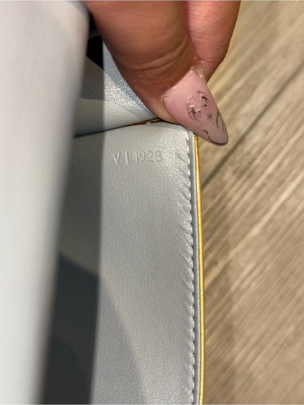Louis Vuitton callouts peeling
